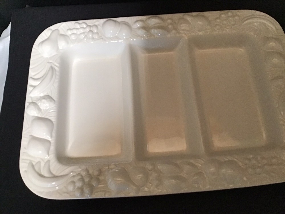Studio Nova 3 Part Rectangular Divided Server White Emboss Fruit Made In Japan