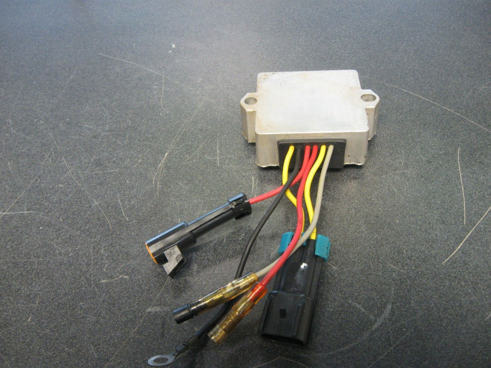 Mercury 883072T2 Outboard Voltage Regulator Assy BIN0370