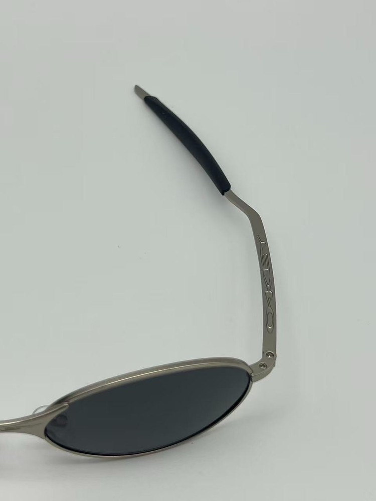 Oakley Vintage C Wire 1.0 Sunglasses – Silver Frame, Black Lenses