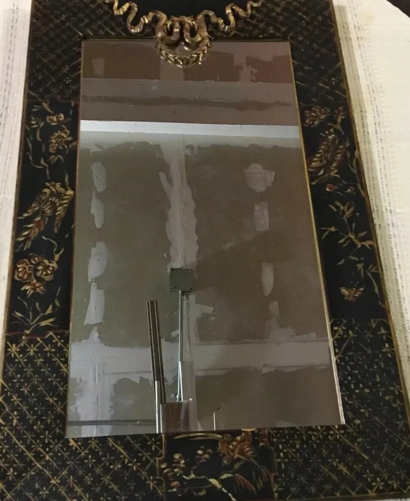 Gorgeous Asian Style Mirror