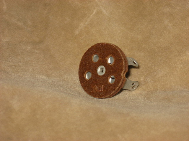 Speaker Socket, 4 pin, new