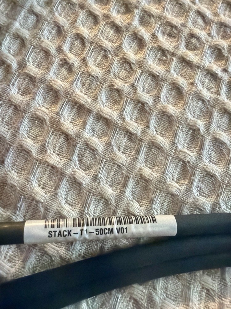 Lot of 2 Cisco STACK-T1-50CM 800-40403-01 StackWise Stacking Cable 0.5M OEM