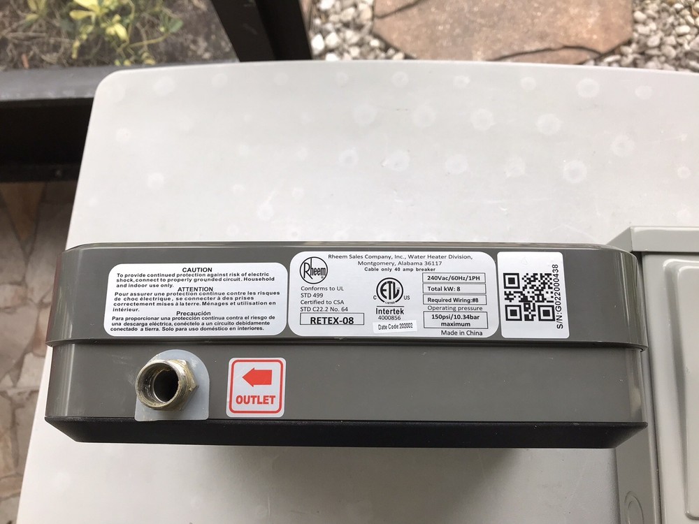 RHEEM Retex-08 Tankless Water Heater W/ FERRAZ SHAWMUNT Case circuit Breaker Enc