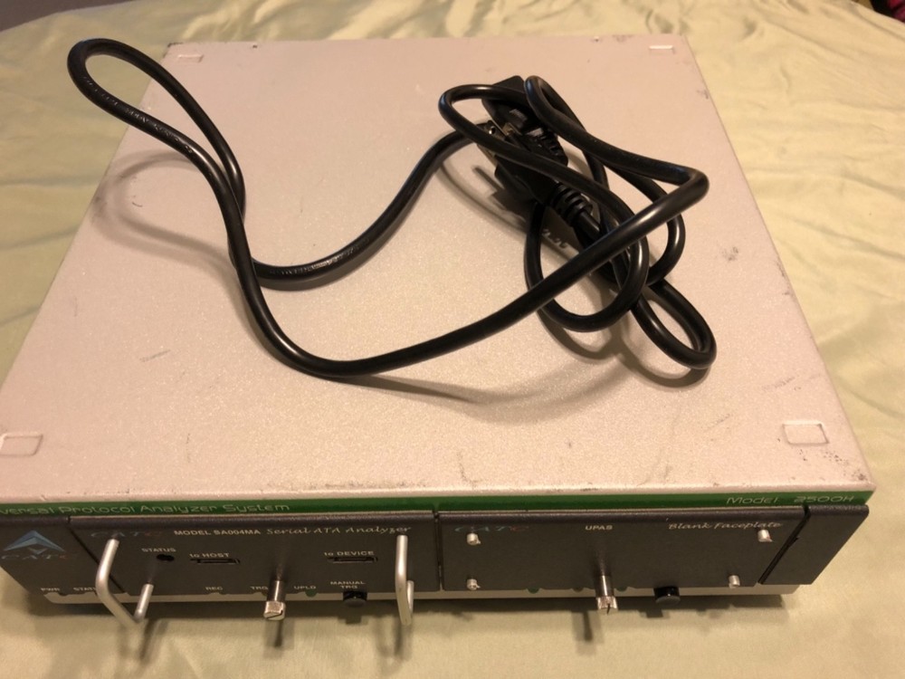 CATC 2500H Universal Protocol Analyzer System with SA004MA Serial ATA Analyger.