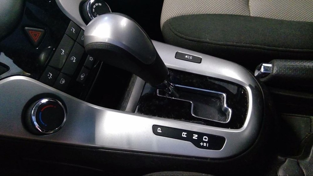 CRUZE     2012 Transmission Shift 664796