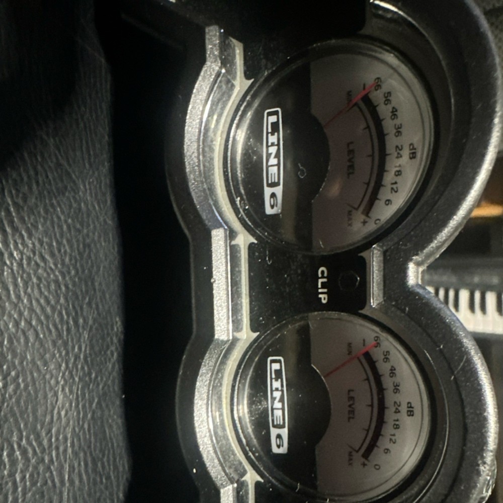 Line 6 UX2 USB Audio Interface, 2-Channel, XLR/Instrument Inputs, Phantom Power