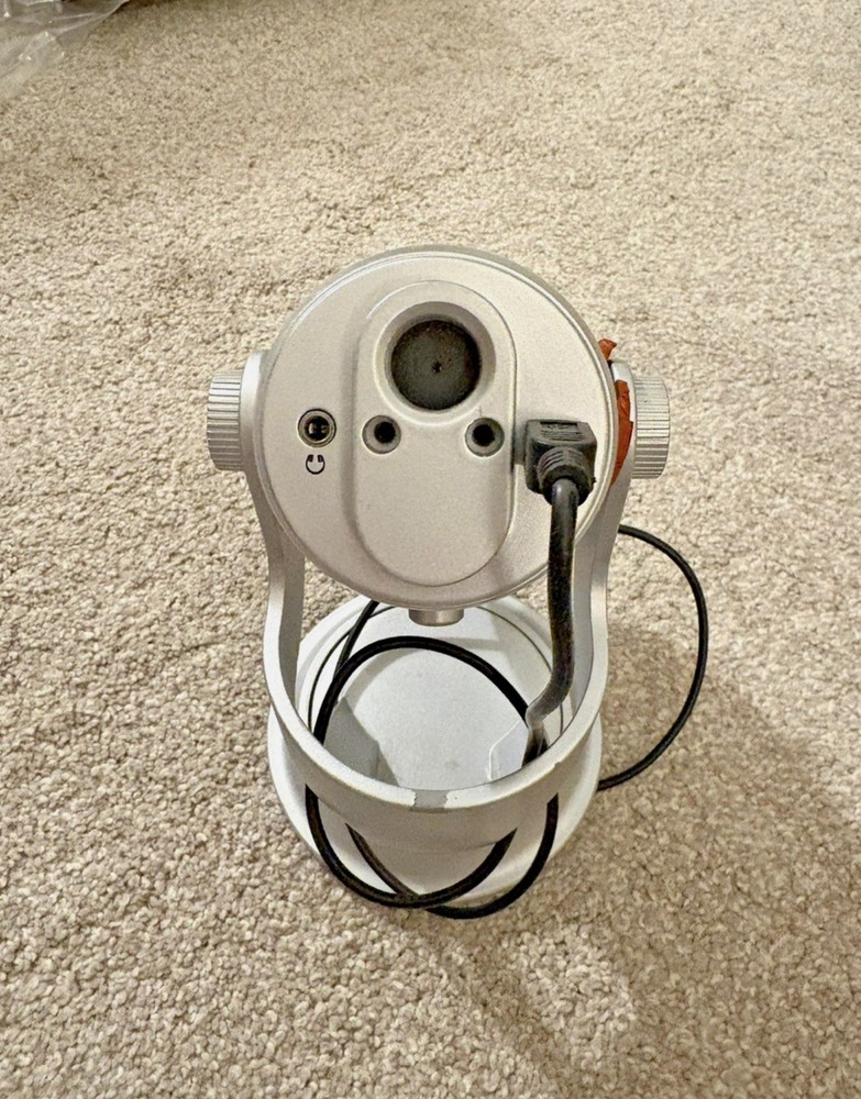 Logitech Blue Yeti USB Microphone Silver W/ Stand Tested Working great condition