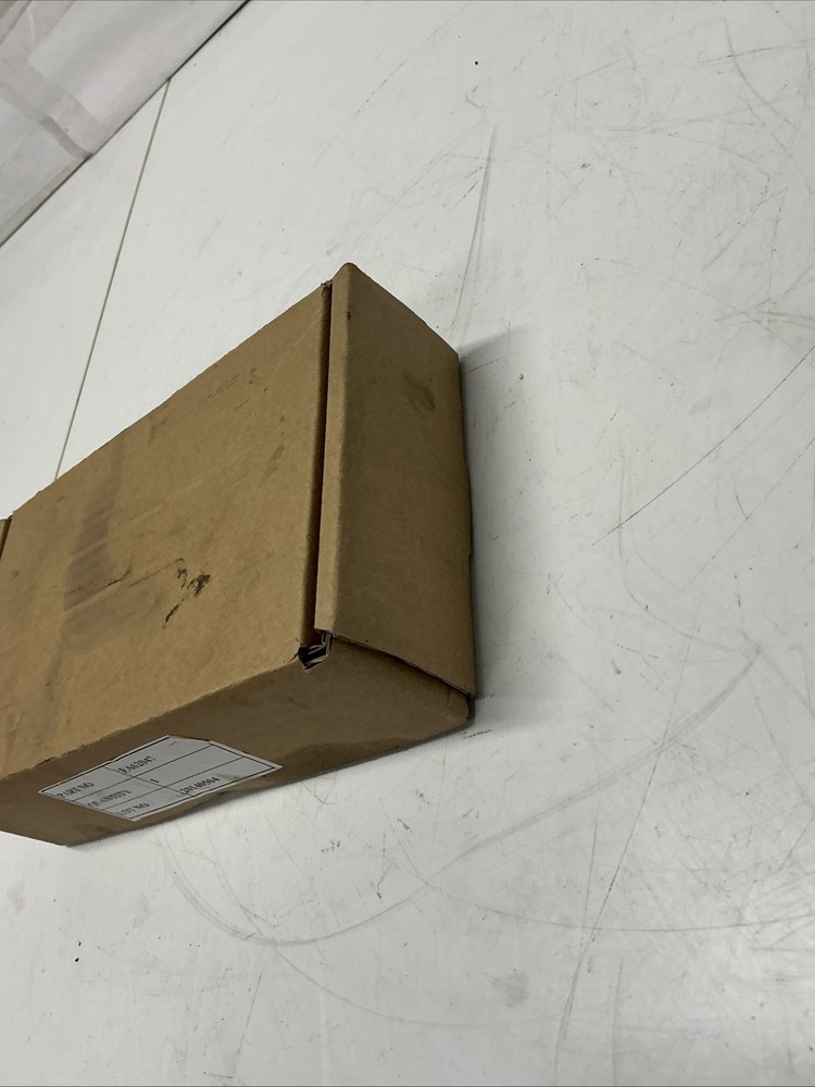 Precision Optical/Sensor Mount Clamp Assembly FA62047 V-811