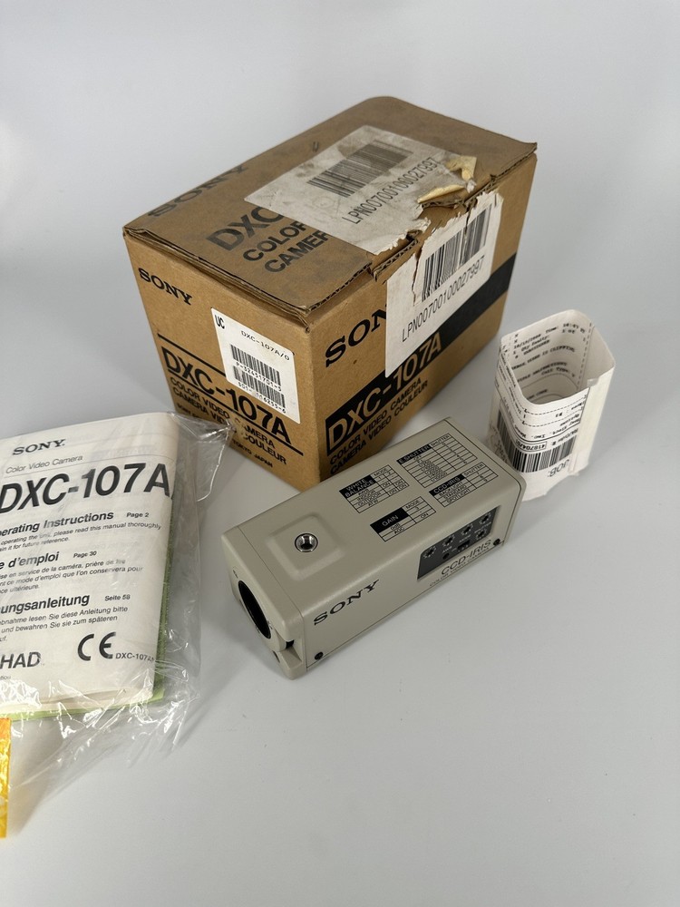 Sony DXC-107A CCD-IRIS Color Video Camera