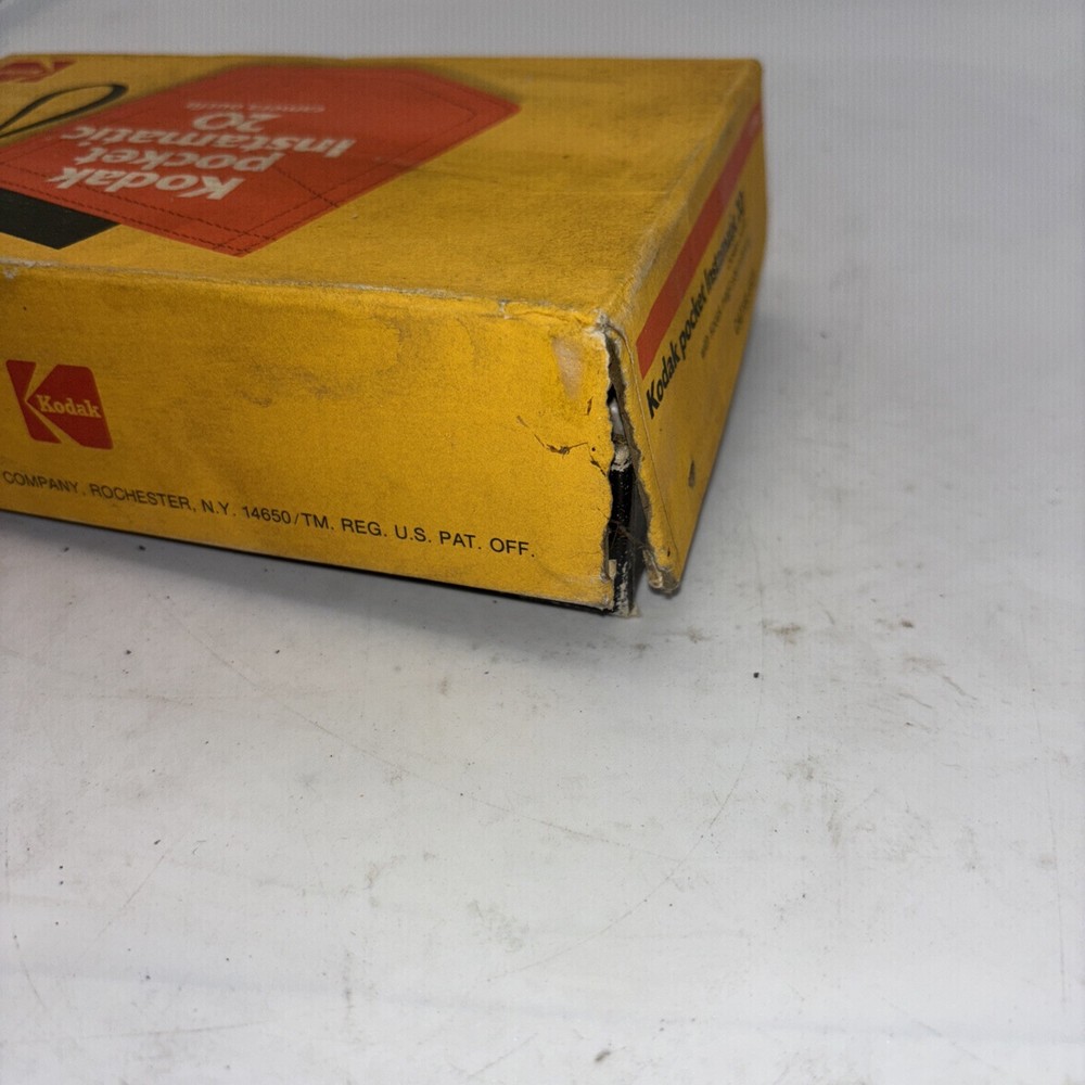 Kodak Pocket Instamatic 20 Camera with Box