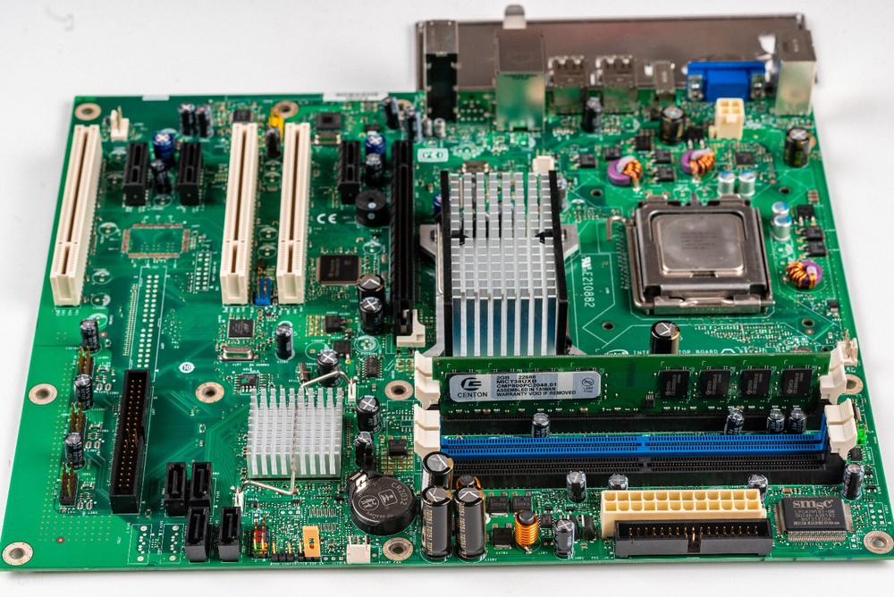 Retro Windows XP Gaming Motherboard ATX Intel Core 2 DDR2 w/Driver Disk CD
