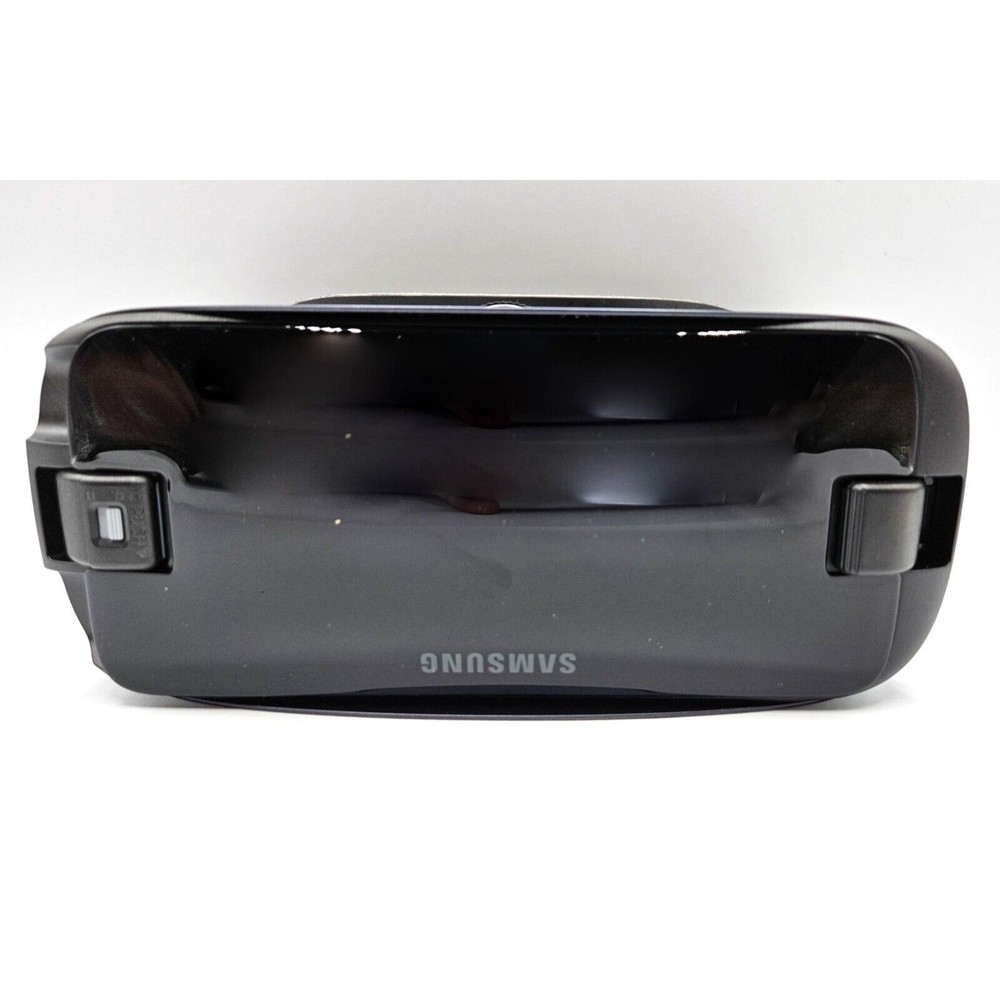 Samsung Gear VR w/ Controller Oculus Virtual Reality Headset SM-R324