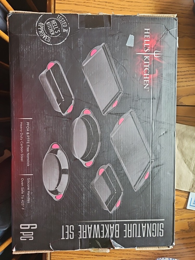 hells kitchen cookware set 6 Piece NIB