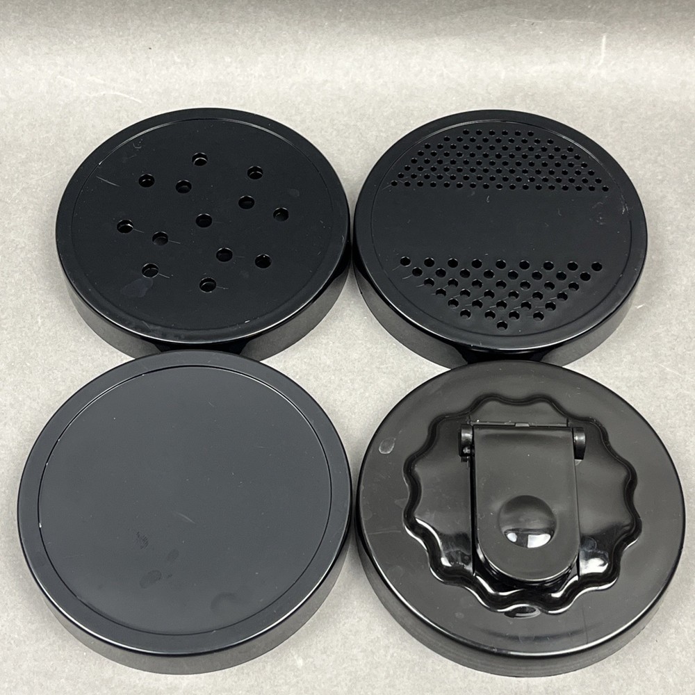 Magic Bullet Blender - (4) Lids- Shaker Lids - Solid Lid - Drinking Lid - MB1001