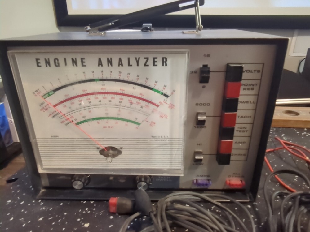 Vintage Electronic Engine Analyzer W/ Cables & Extras - See Pictures