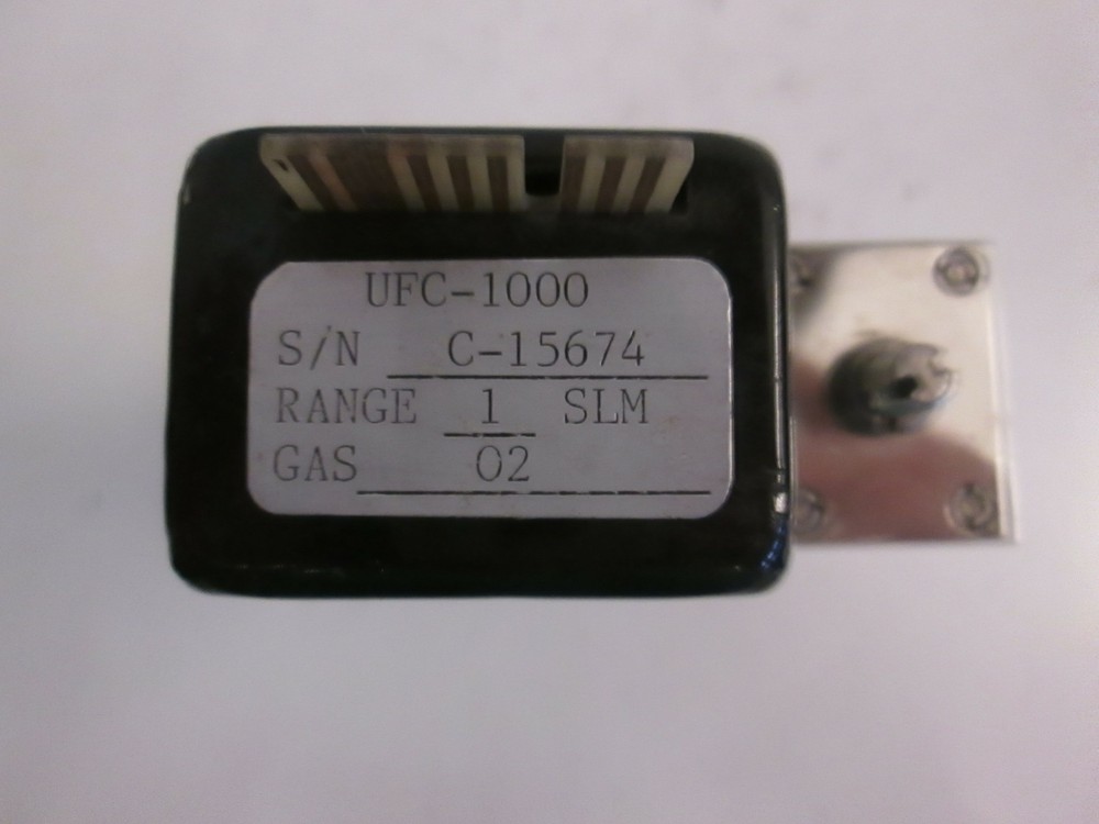 Unit UFC-1000 Mass Flow Controller MFC, O2, 1 SLM
