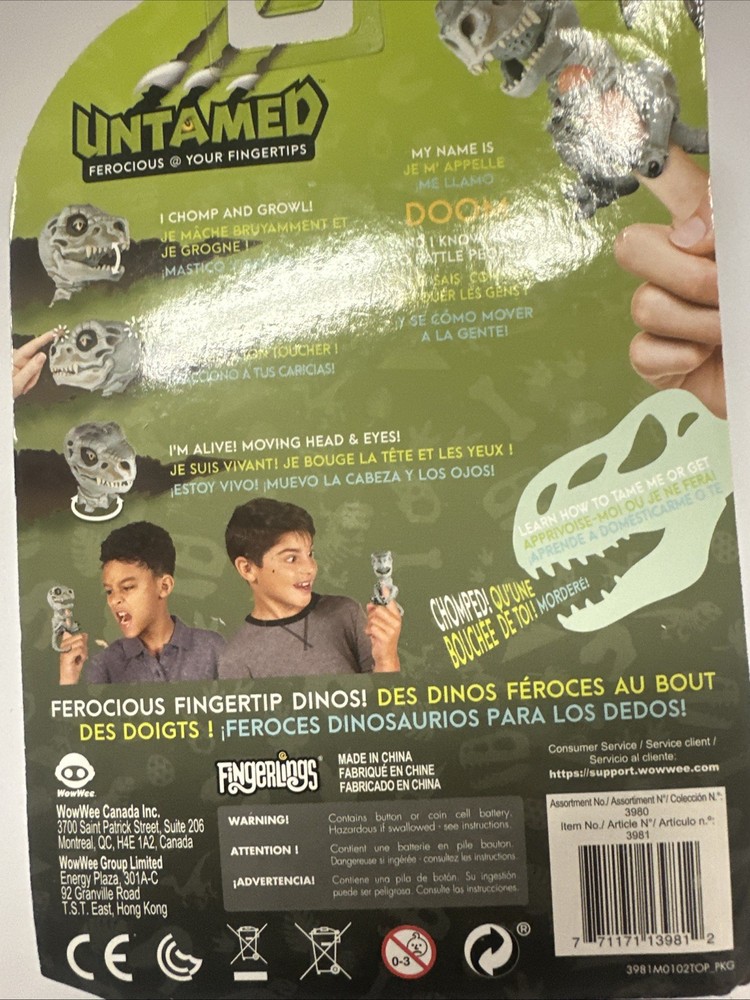 Fingerlings Untamed DOOM Raptor Velociraptor Bonehead Skeleton