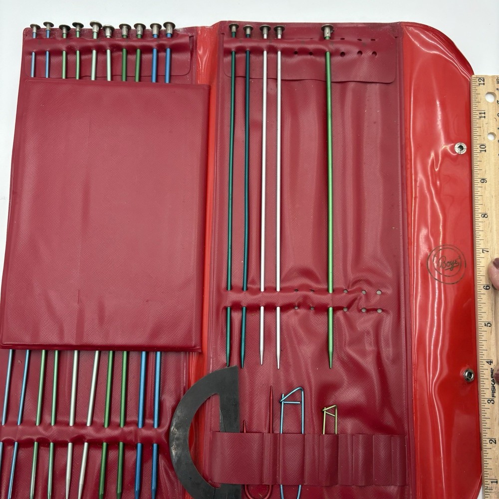 Vintage Boye Knitting Needles Set With Case