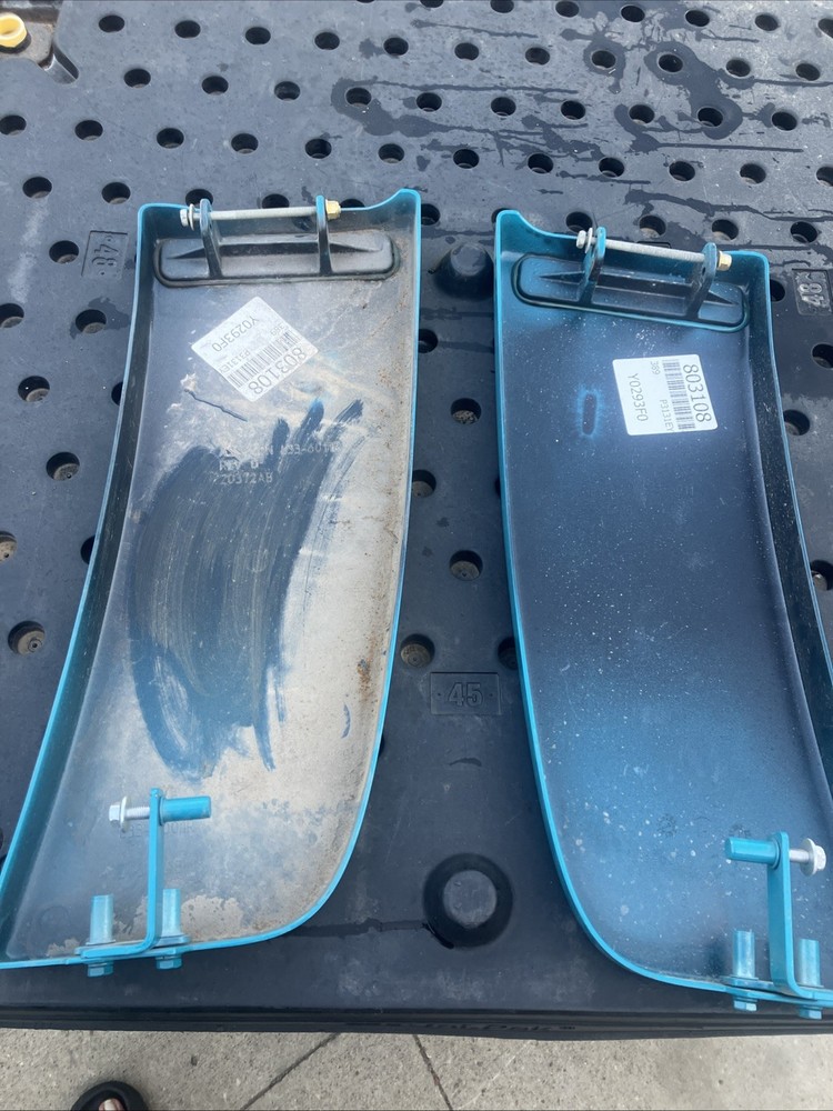 peterbilt 389 cowls teal