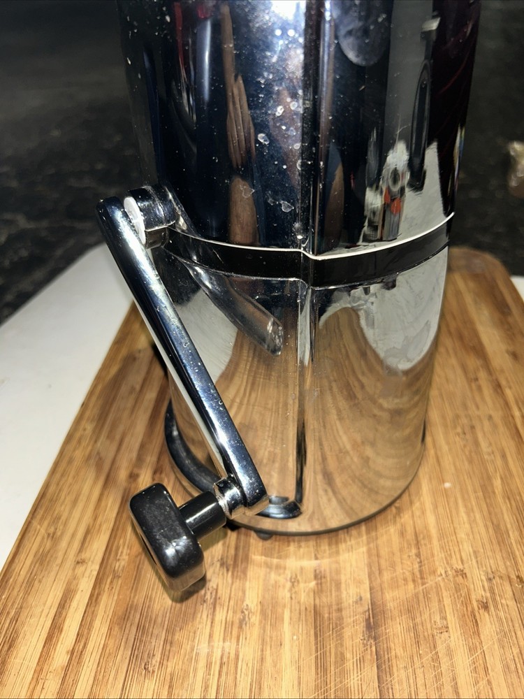 Nuvantee Hand Crank Ice Crusher