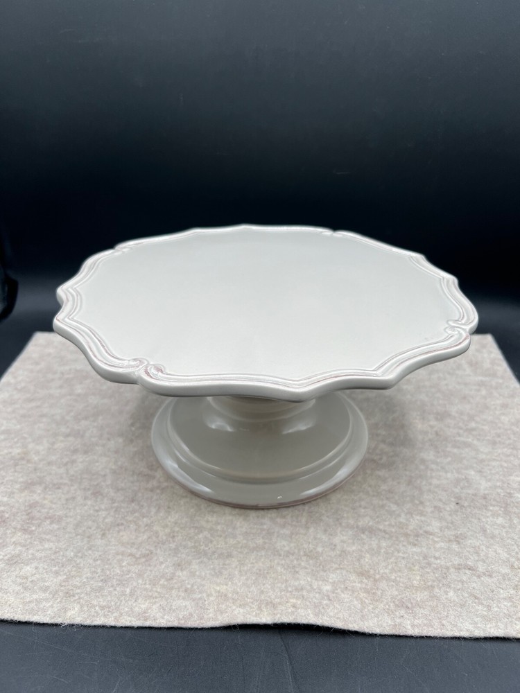 TRS ceramic raised cake plate