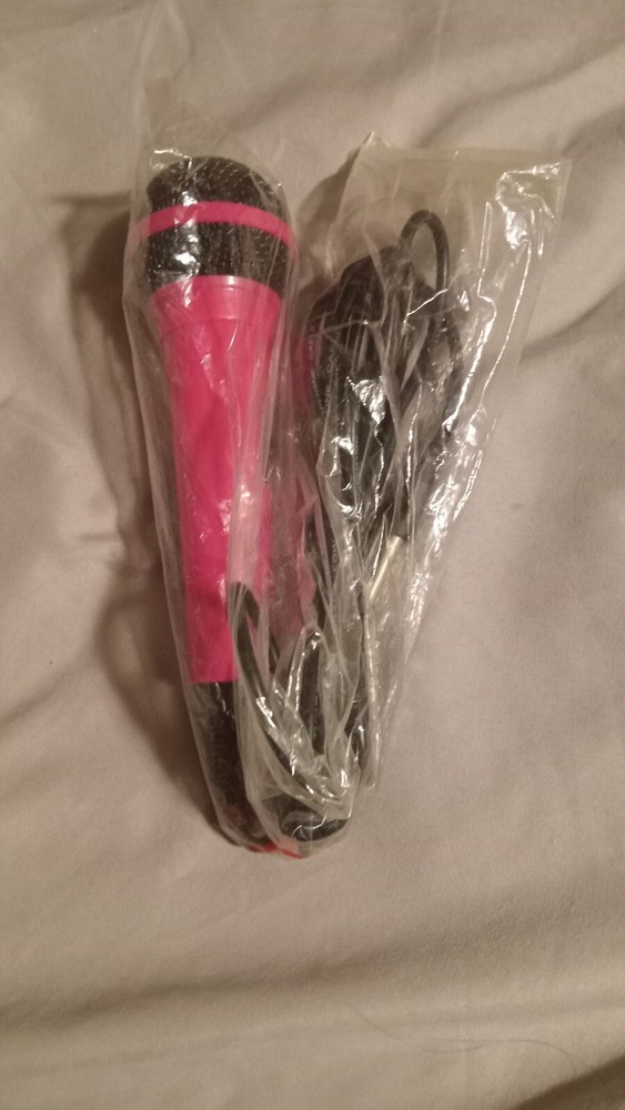 Disney Descendants Karoake Microphone D 51