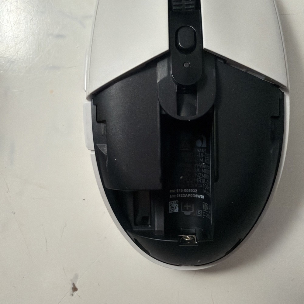 ROCCAT Kone AIMO Wired Gaming Mouse Logitech G305 bundle