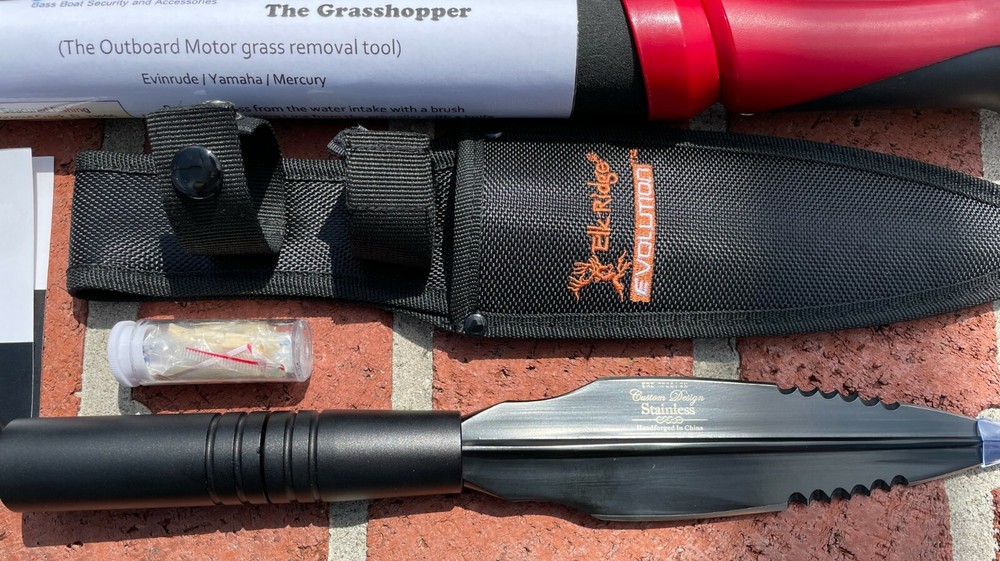 GrassHopper - The outboard Motor Grass Removal Tool