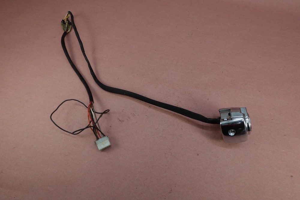 1992 Harley Davidson Dyna Glide Custom - FXDC Right Hand Control Switch