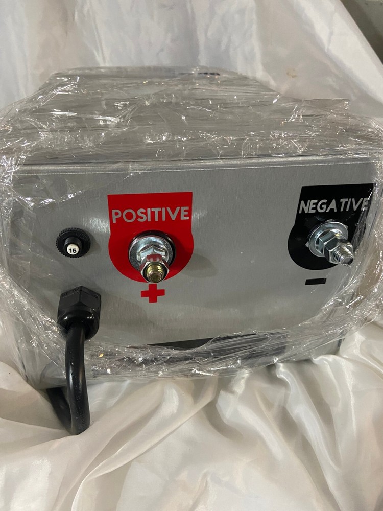 150 AMP Power Supply W/Variable (12.5v-14.5) 110 VAC