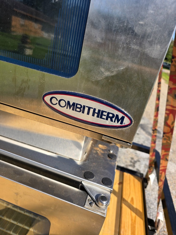 Alto-shaam combatham oven model 7.14