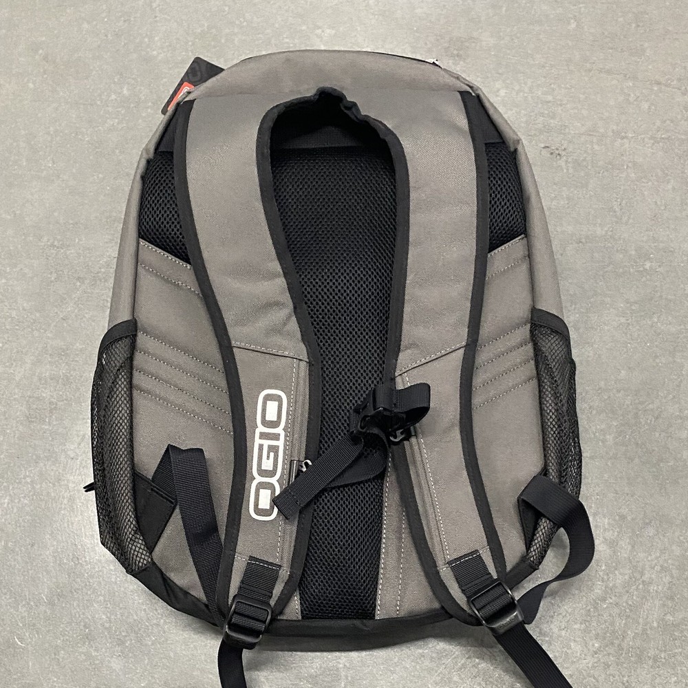 NWT OGIO Rogue Computer Laptop Backpack, Grey Personalized