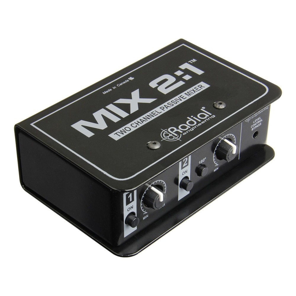 Radial Engineering MIX 2:1 2-Channel Passive Mixer bundle with Three XLR Cables