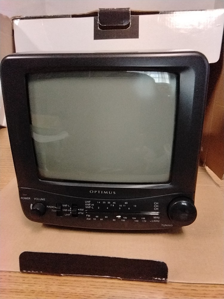 7" B & W Vintage Portable TV