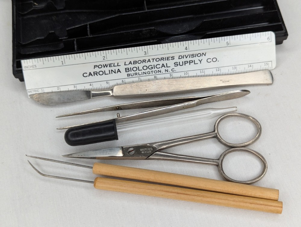 Biology Class Dissection Lab Kit, Hamilton Bell Co., Inc, Original Black Case