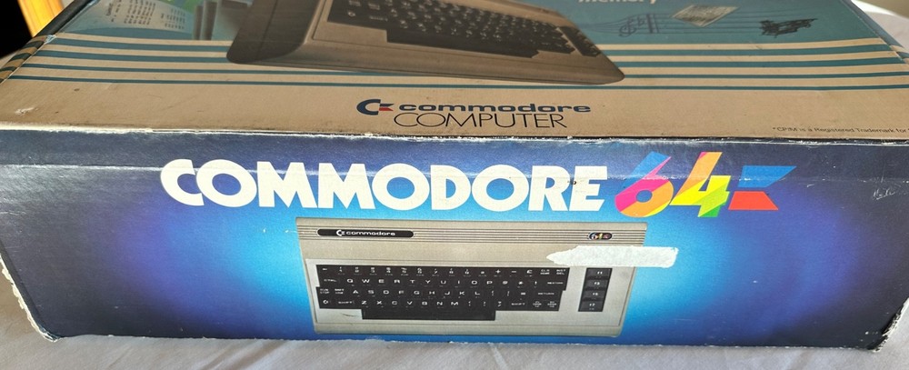 Commodore 64 Personal Computer W/ Original Box - POWERS ON
