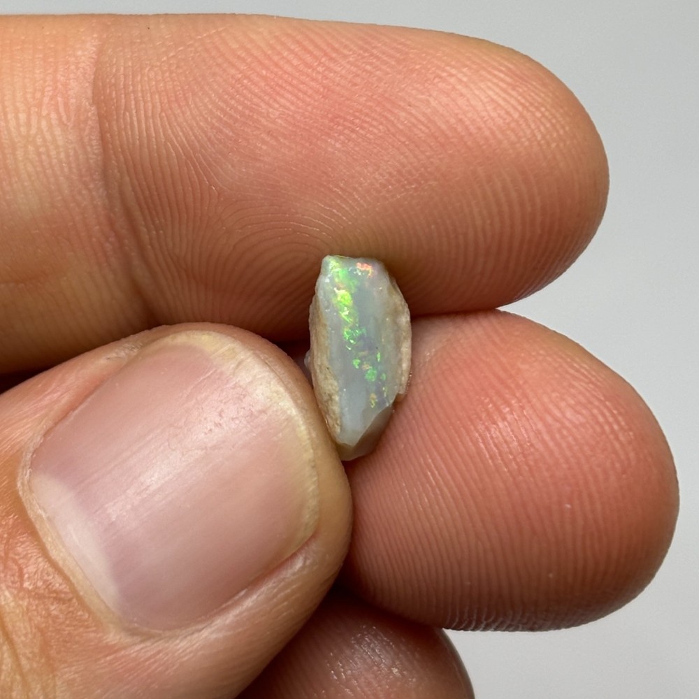 Flashy Rough Australian Coober Pedy Opal Stone Parcel