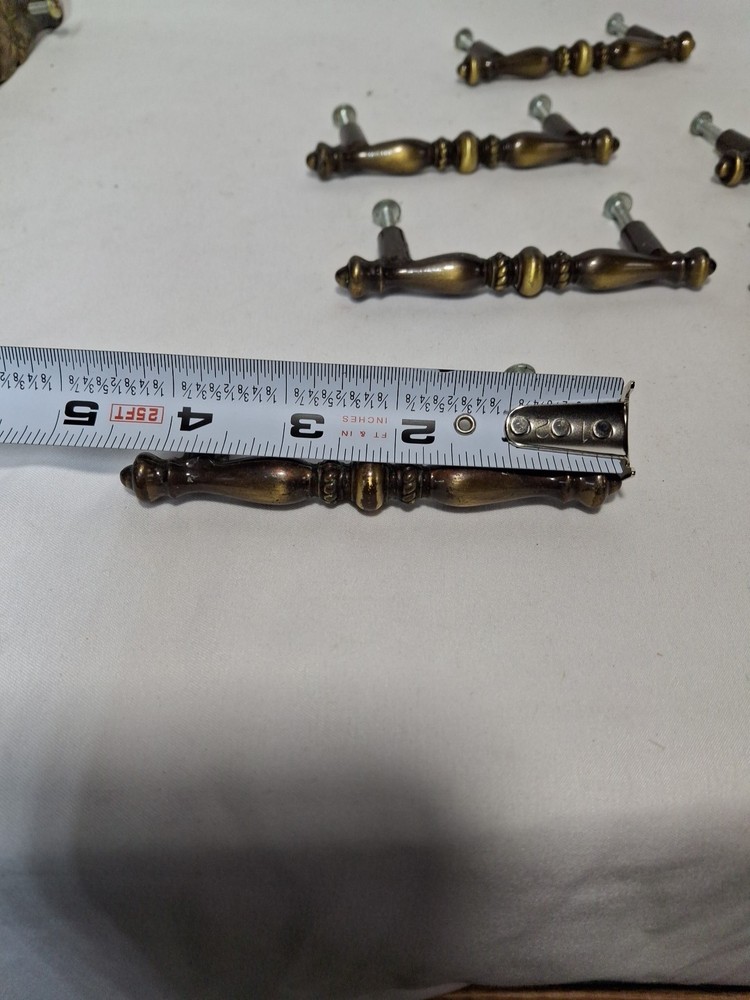 7 Vtg 1971 Amerock Brass Drawer Pull Handle, Carriage House Pattern