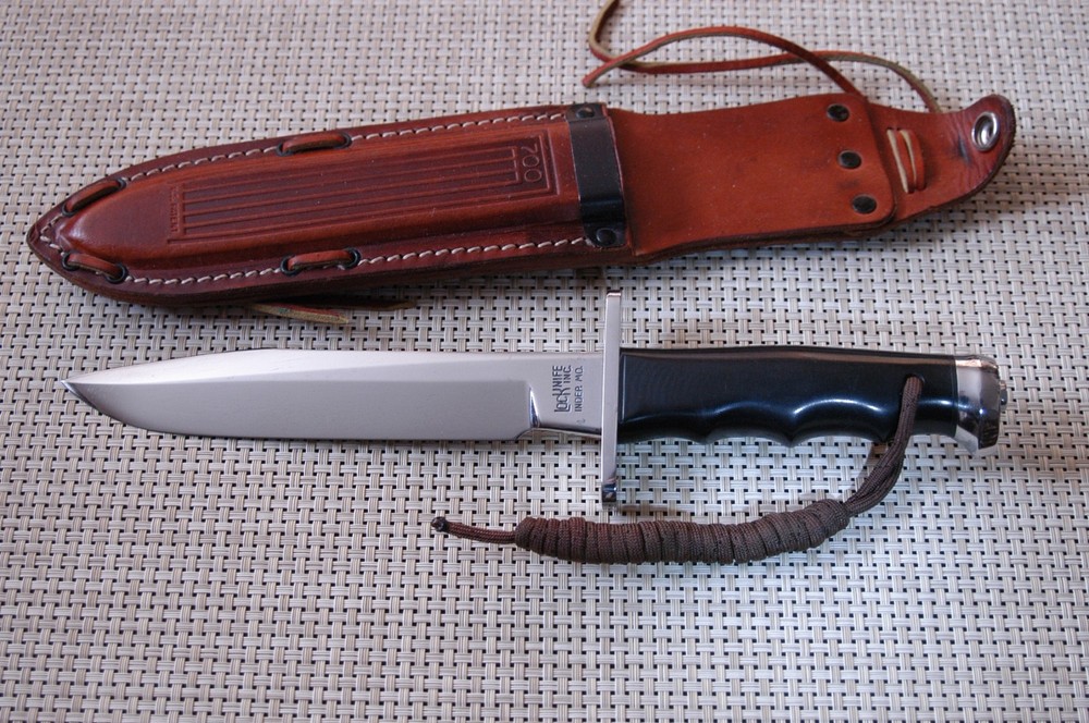 LOCKNIFE COMBAT FIGHTING KNIFE
