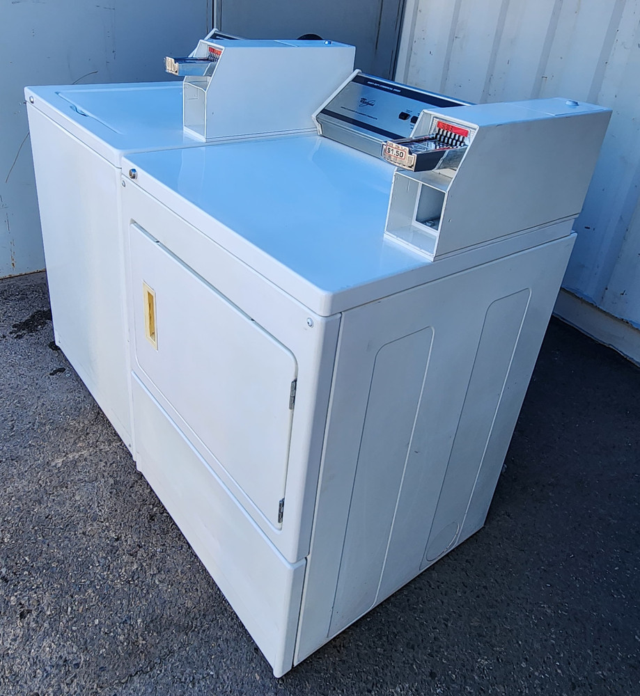 WHIRLPOOL WASHER AND DRYER SET[REF]