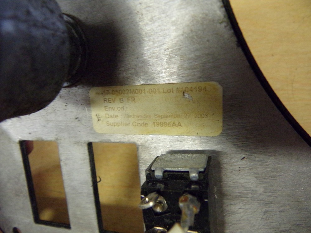 Freightliner 17-05002M001-001 Ignition Switch Panel "NO KEY"