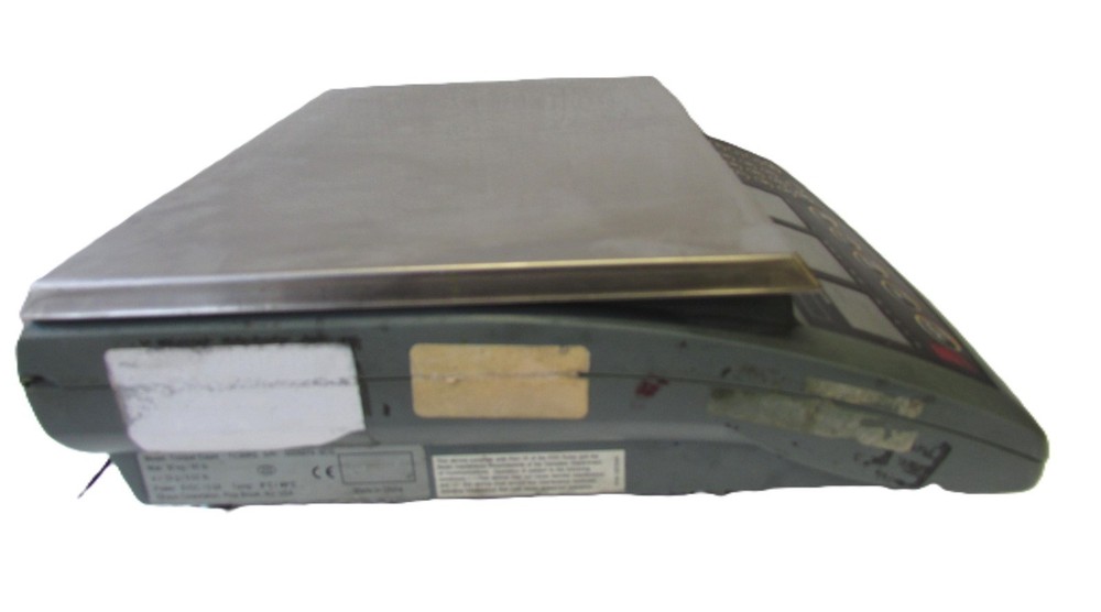 OHAUS Trooper Count TC30RS Compact Counting Scale 60 lb x .02 - working