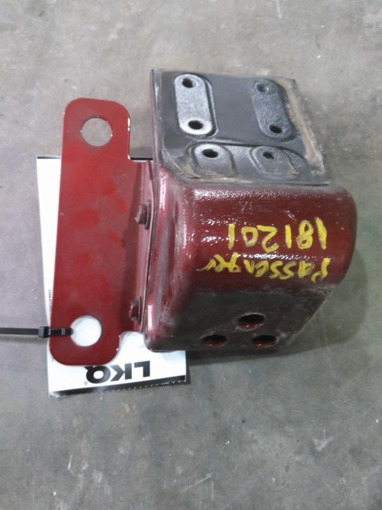 For 2016 PETERBILT 579 CAB MOUNT,BRACKET N/A , MN