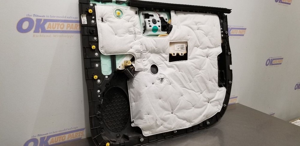 15 CHEVY SILVERADO 1500 LT EXT INTERIOR DOOR TRIM PANEL FRONT LEFT DRIVER