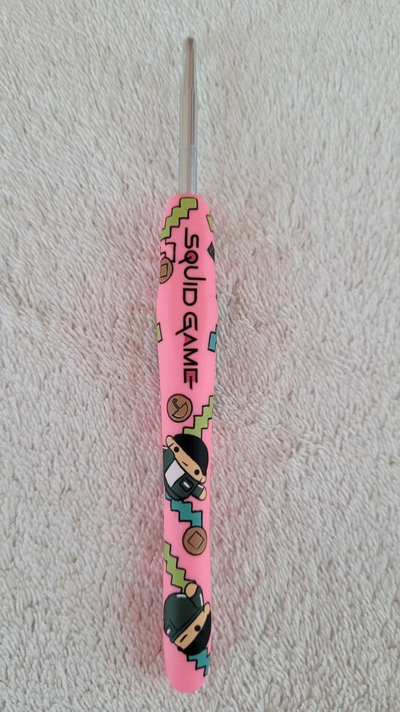 Preowned Squid Game Player  Wooble Ergonomic Crochet Hook