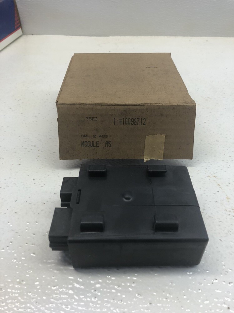 NOS Genuine GM#10098712 Module