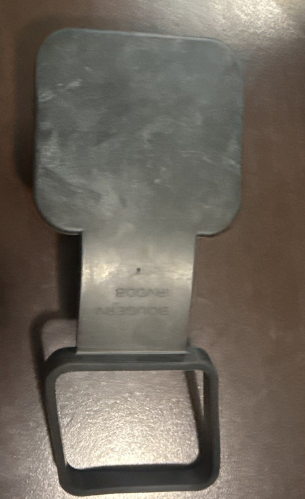 2" RUBBER HITCH PLUG COVER