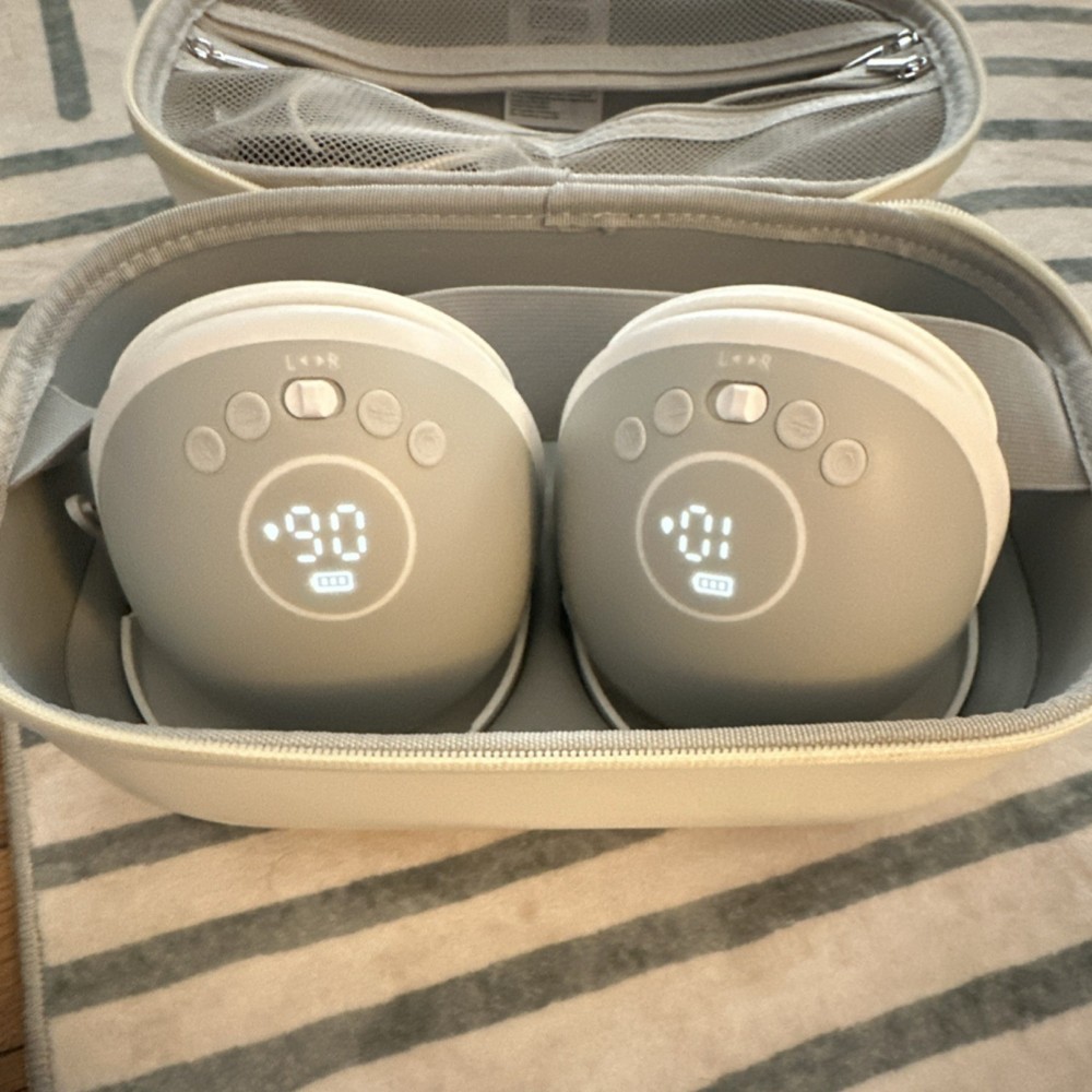 Momcozy M9 Mobile Breast Pump