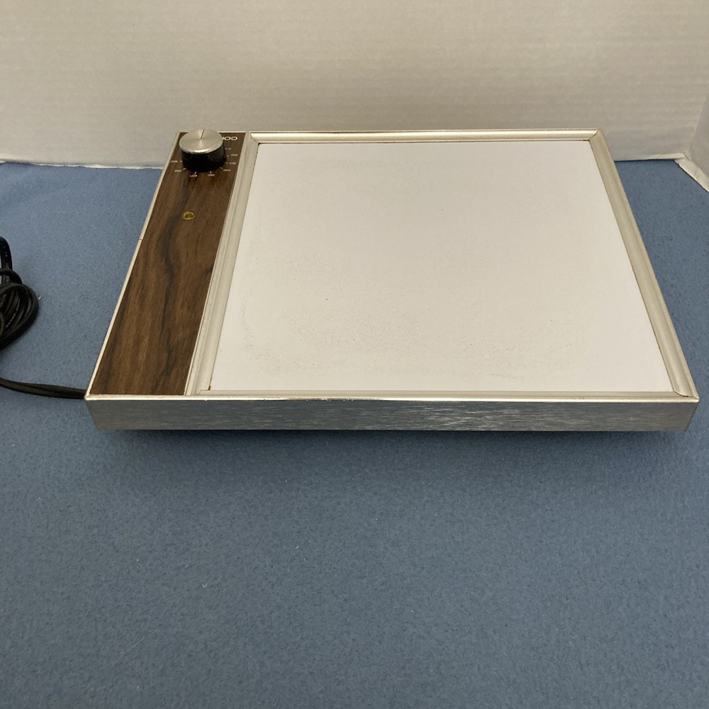 VTG Corning Ware Table Range E-1310 (704-B) - Tested & Working