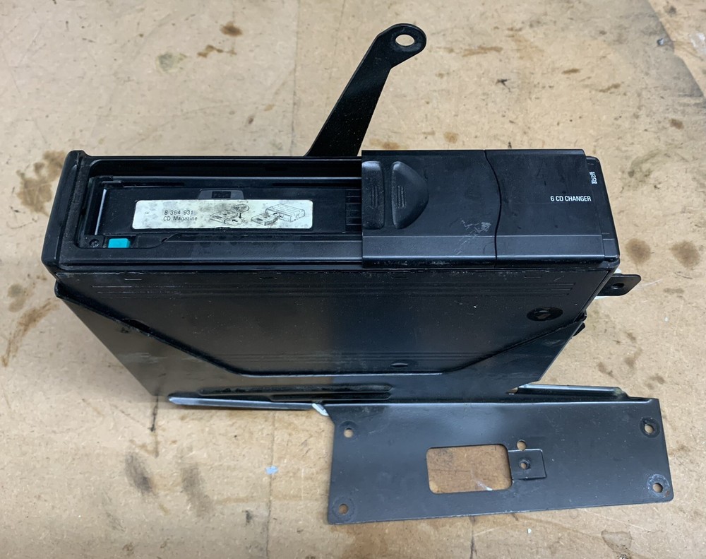 •Genuine• BMW E36 M3 6 Disc CD Changer
